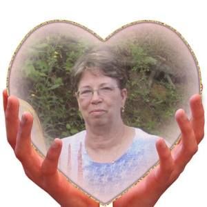 Meet your Posher, Lisa sariego